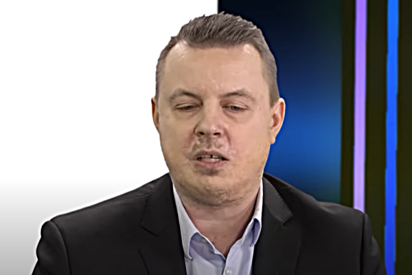 Nepohodlný Rajchl udavačem a zrádcem národa? Směšné!