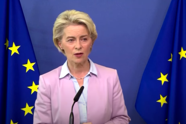 Bude Ursula von der Leyen konečně souzena?