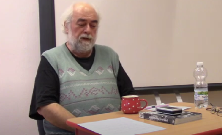 ,,Tajná záchrana Fialy?” Šéf FBI v Praze