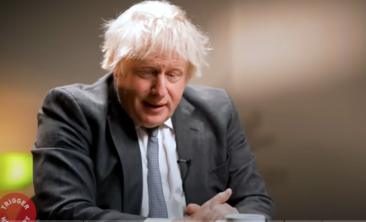 Boris Johnson: Britský "génius" radí Evropě, zatímco doma mu hoří pod nohama