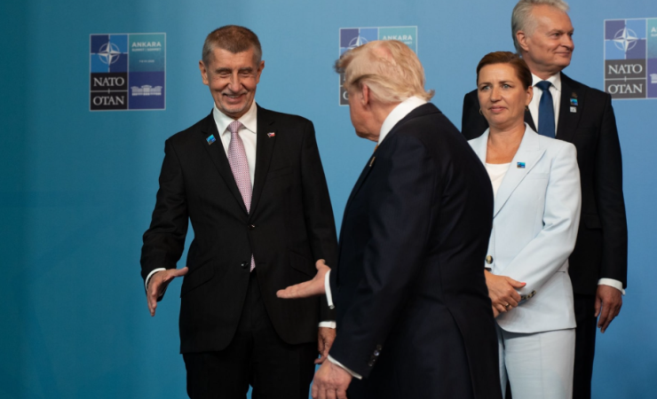 Opozice už je na infarkt